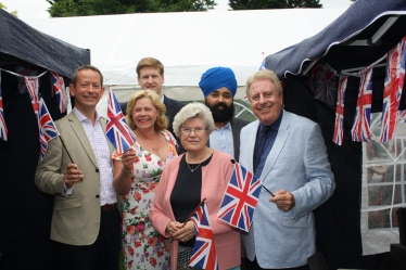 Cllr. Gareth Bacon AM, Therese Oliver, Matthew Scott, Maureen King, Amandeep Bhogal and David Evennett MP.