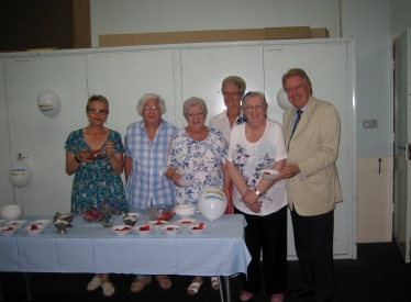 David Evennett MP pictured with members of the committee of the Crayford Branch.